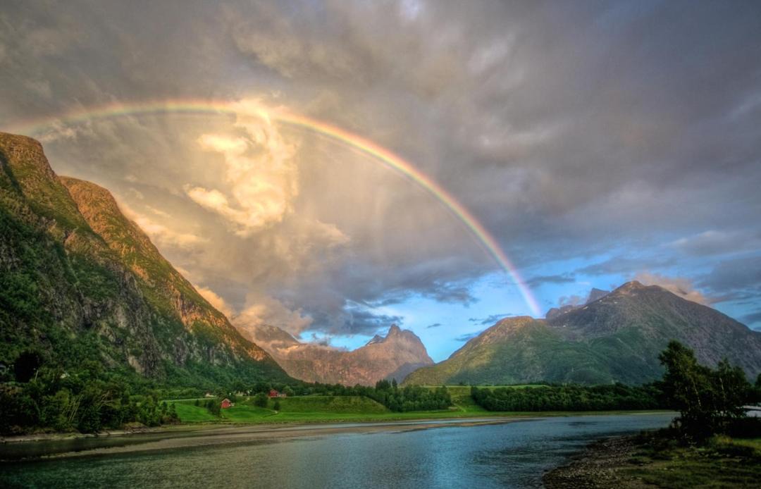Photo of Others in Andalsnes