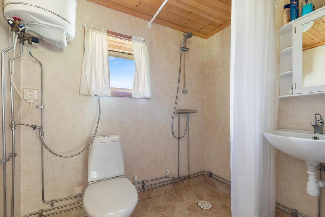 Photo of Bathroom in Docksta