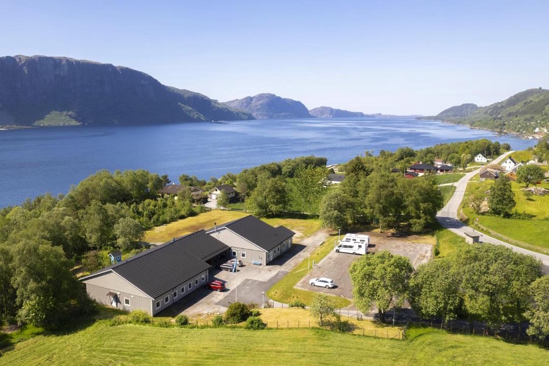 Photo of Others in Hyllestad