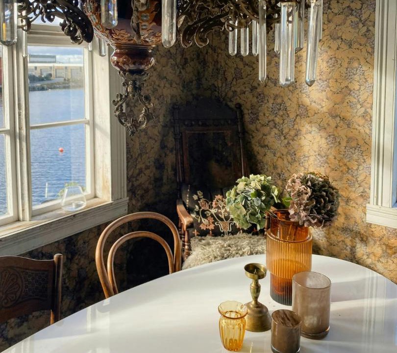 Photo of Others in Saeveland