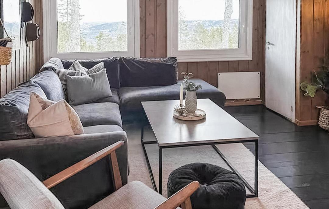 Photo of Livingroom in B
