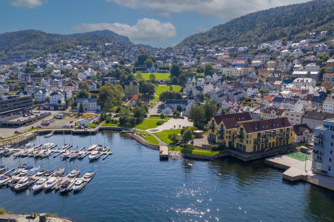 Photo of Buildings in Laksevag