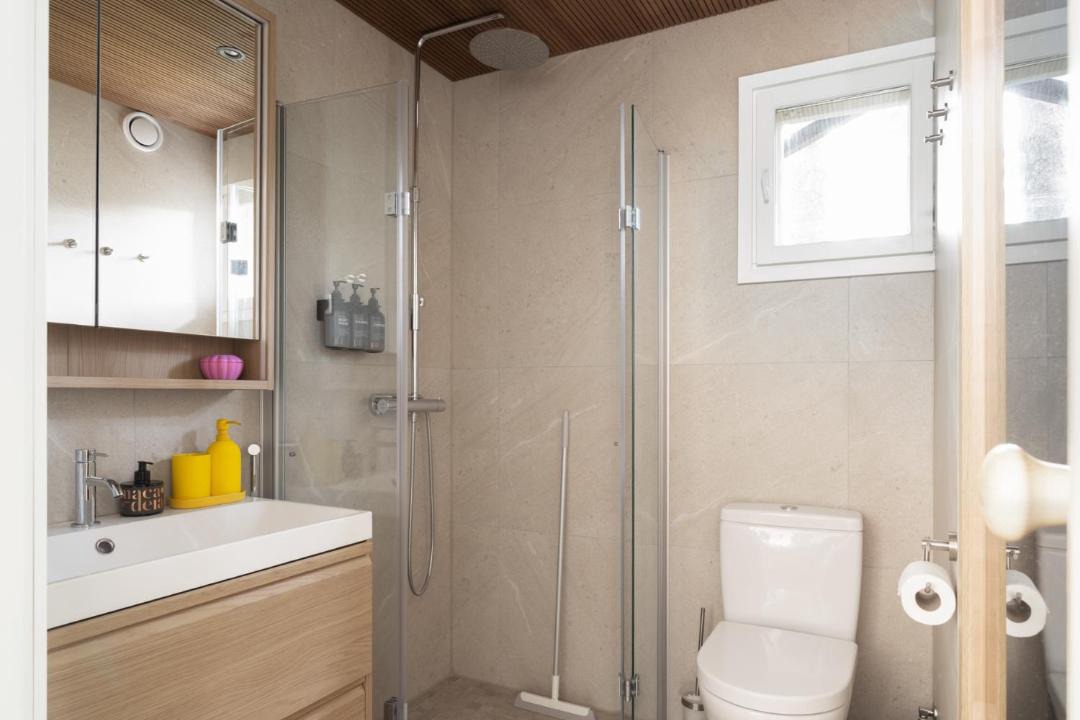 Photo of Bathroom in Royla