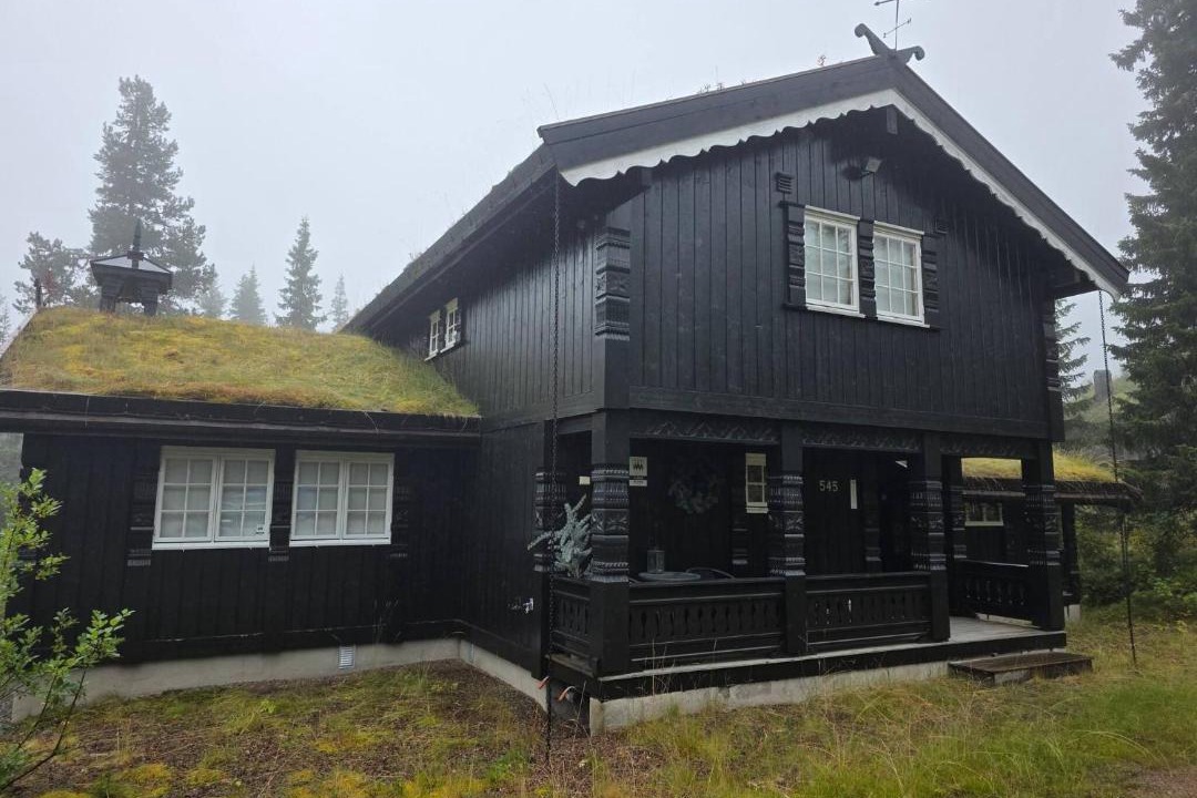 Photo of Others in Mælem