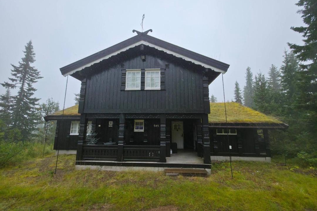Photo of Others in Mælem