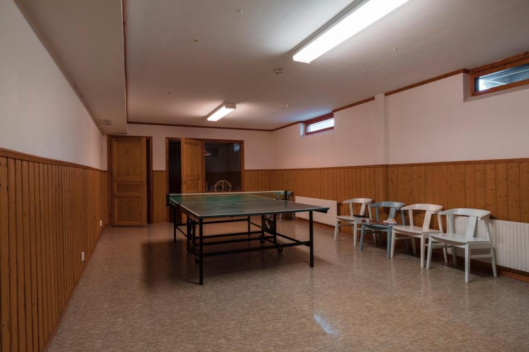 Photo of Others in Undersaker