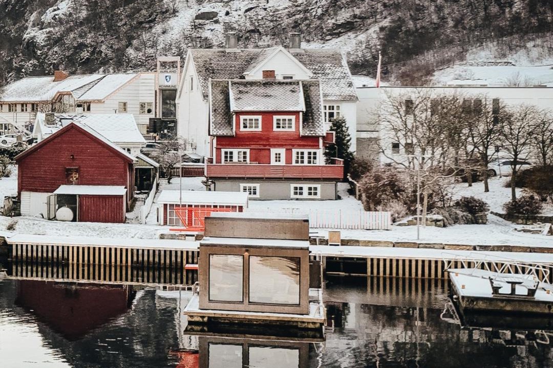 Photo of Others in Aurland