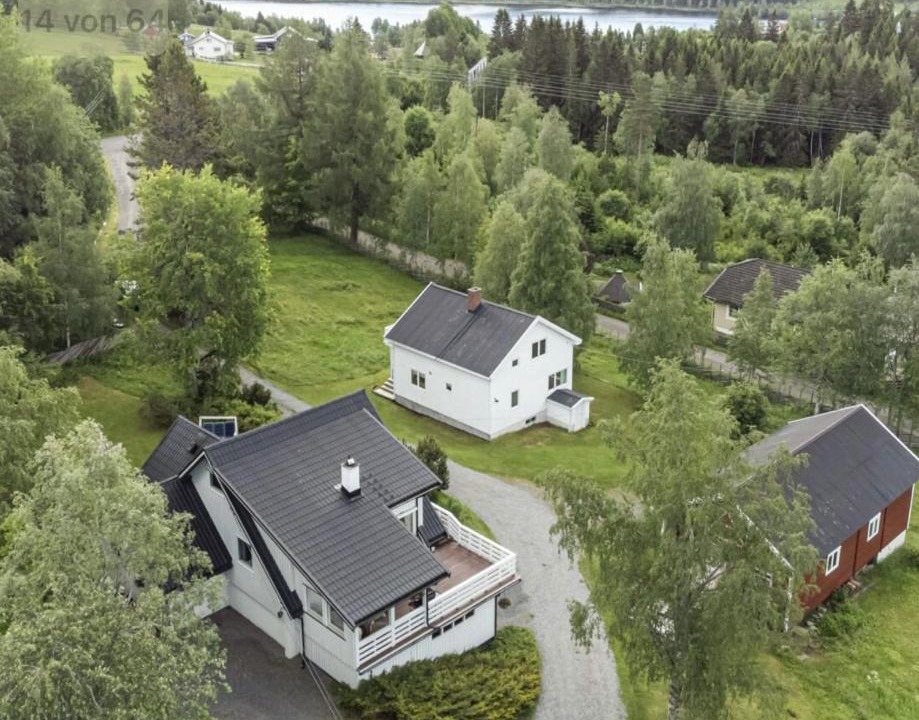 Photo of Others in Sndre Land