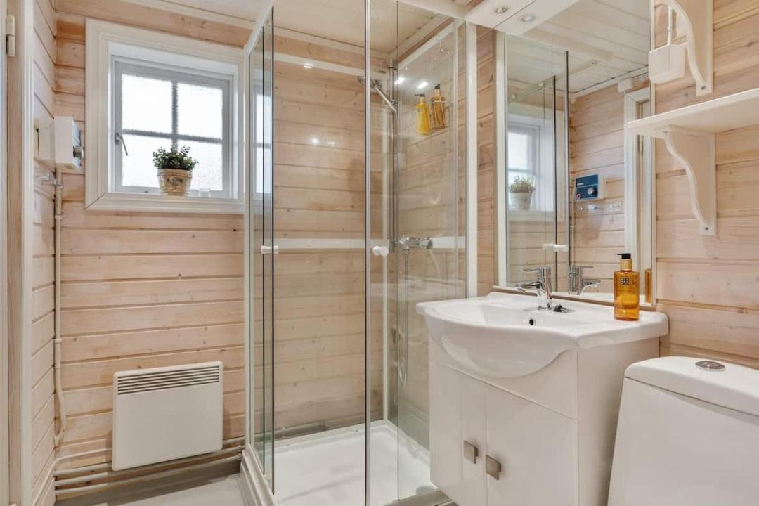 Photo of Bathroom in Mælem