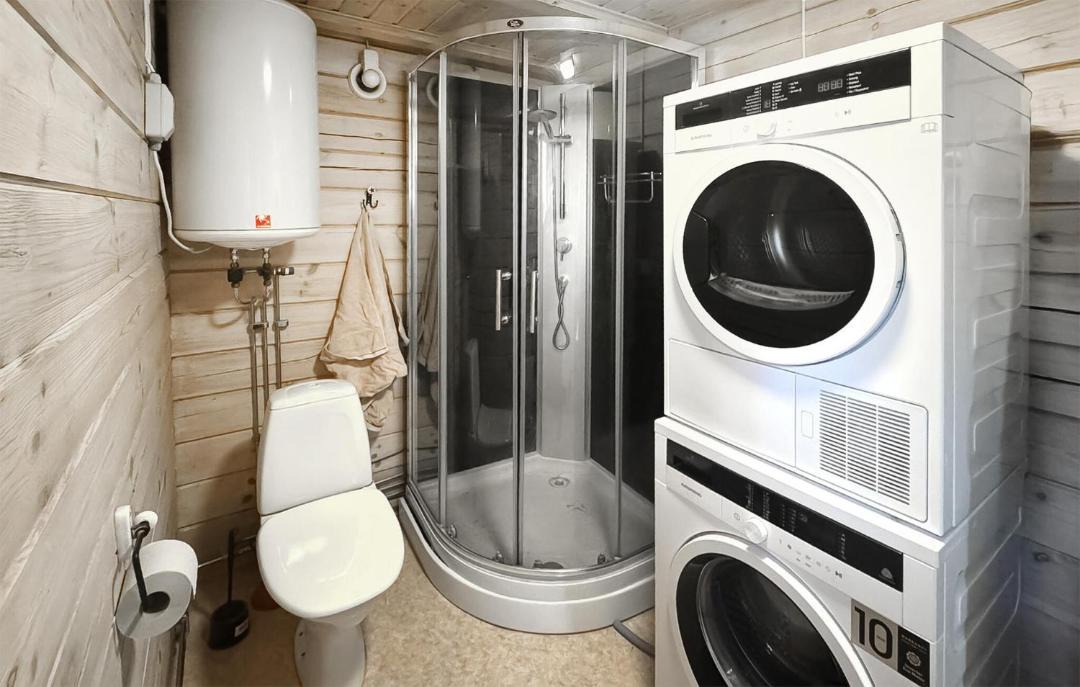 Photo of Bathroom in Arjang