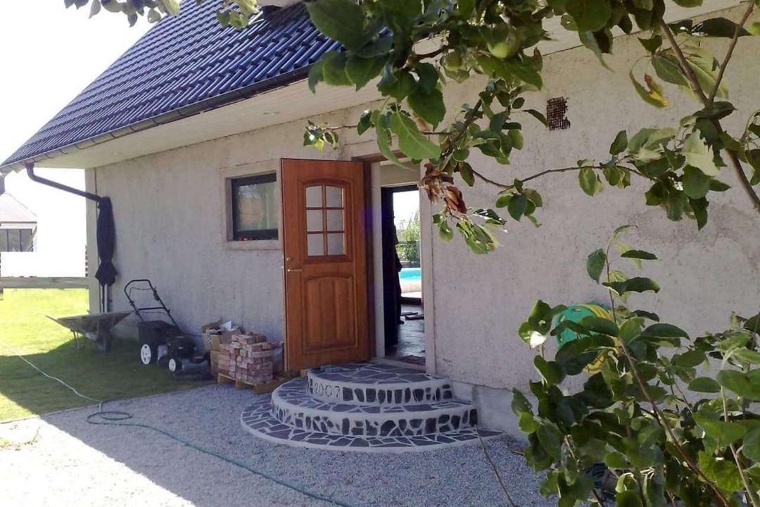 Photo of Others in Svarte