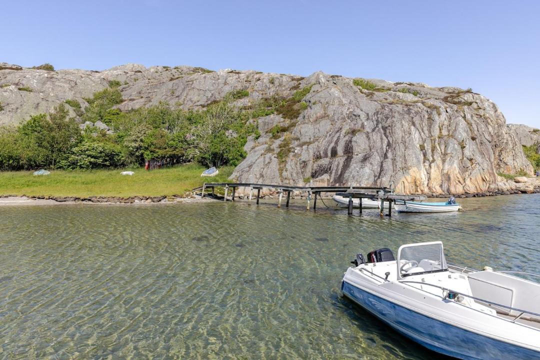 Photo of Others in Skaerhamn