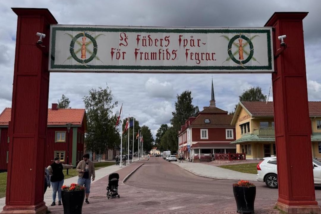 Photo of Others in Mora