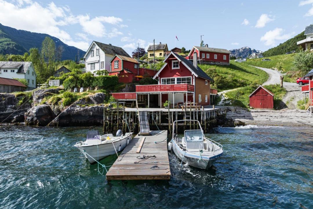 Photo of Others in Vik
