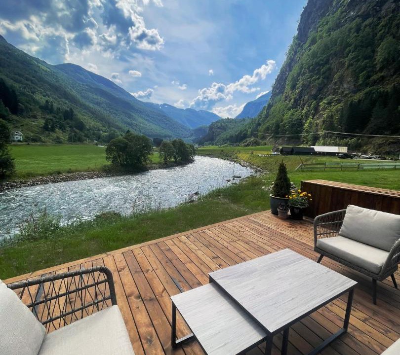 Photo of Others in Flam