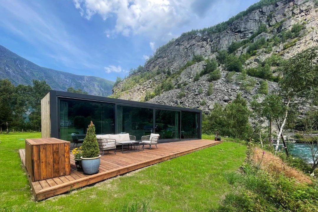 Photo of Others in Flam