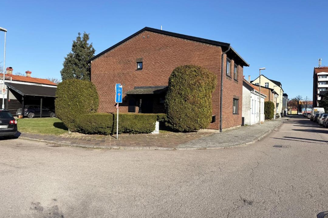 Photo of Others in Raus Plantering
