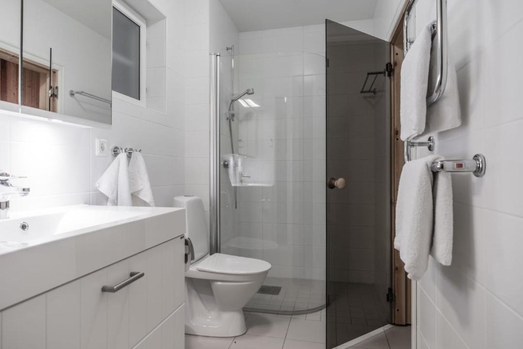 Photo of Bathroom in Undersaker