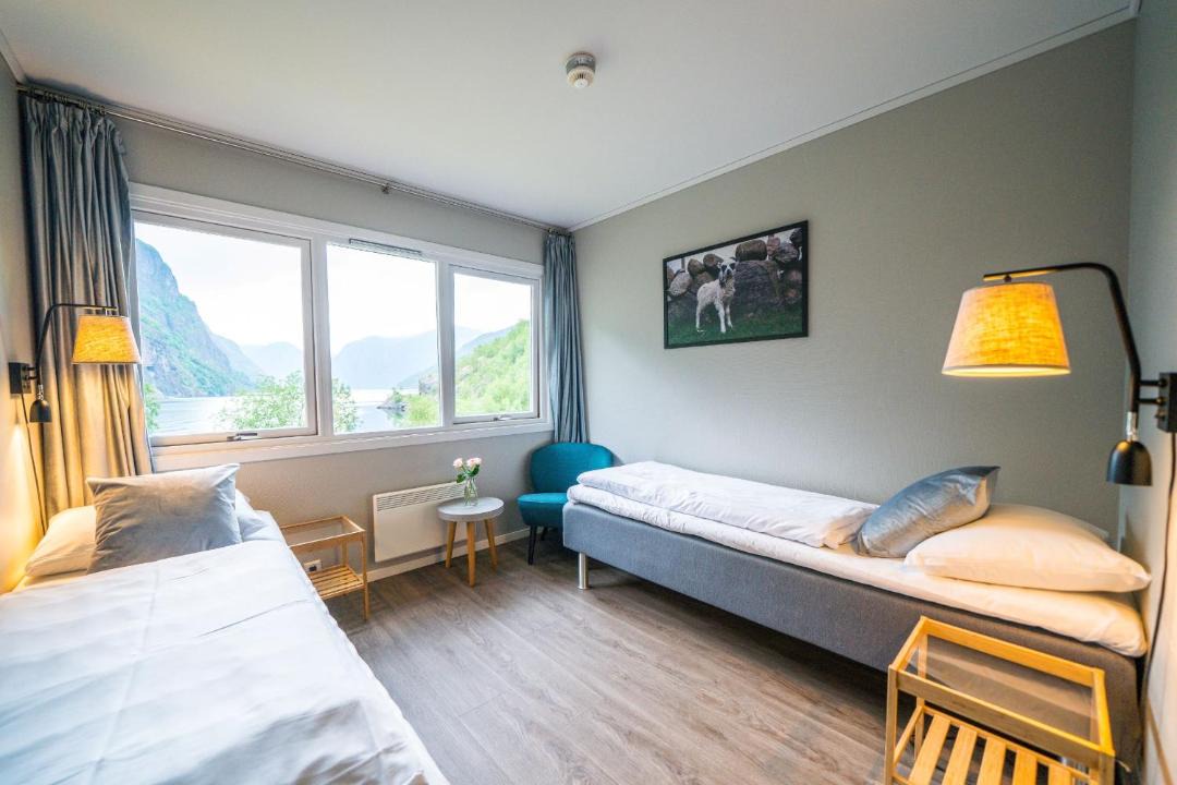 Photo of Others in Flam