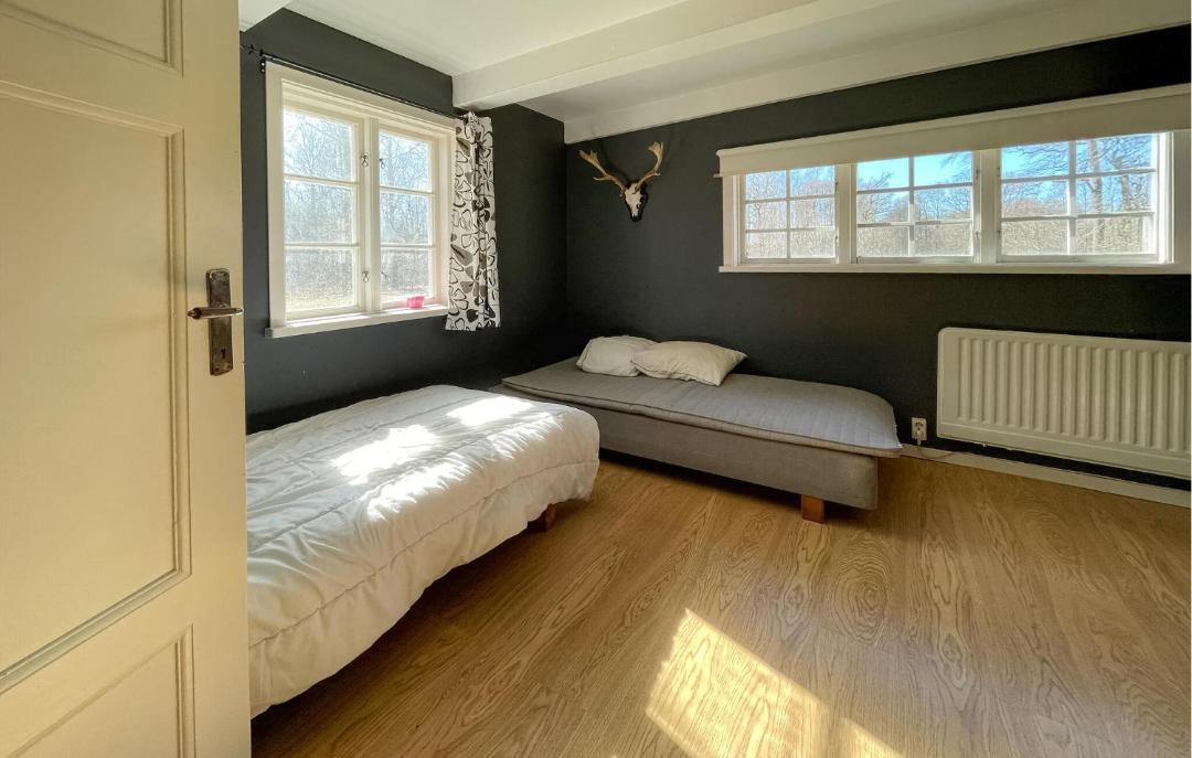 Photo of Bedroom in Huarod