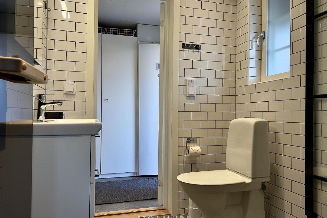 Photo of Bathroom in Salen