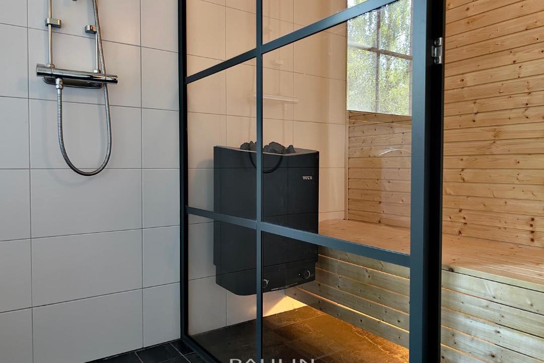 Photo of Bathroom in Salen