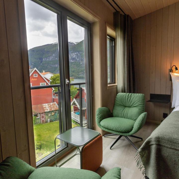 Photo of Others in Aurland
