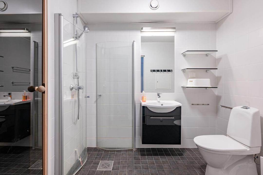 Photo of Bathroom in Jarbo