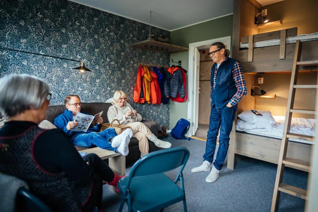 Photo of Others in Undersaker