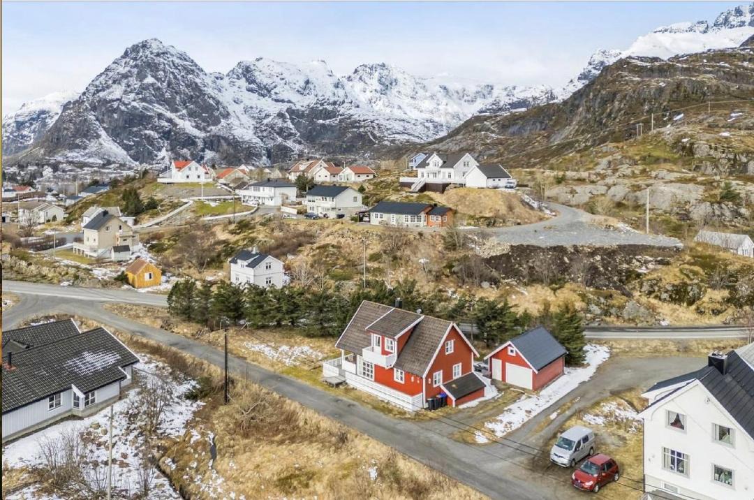 Photo of Others in Sørvagen