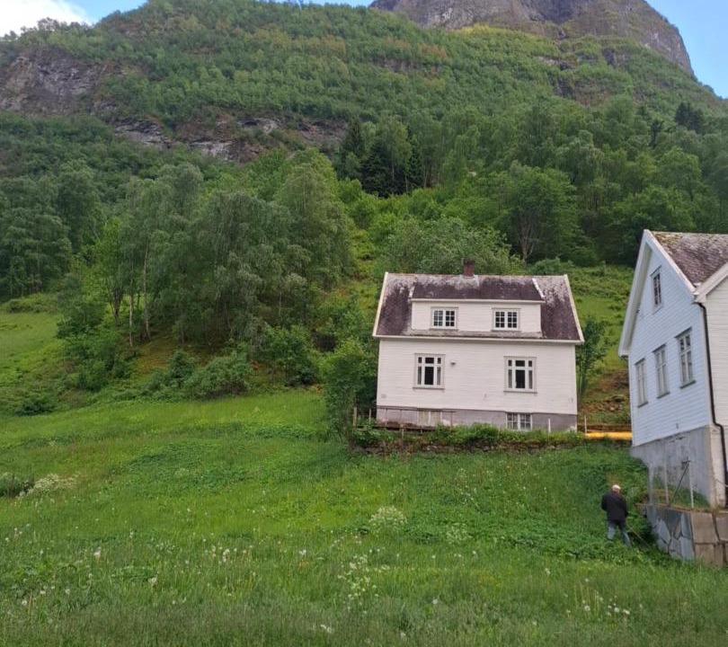 Photo of Others in Undredal
