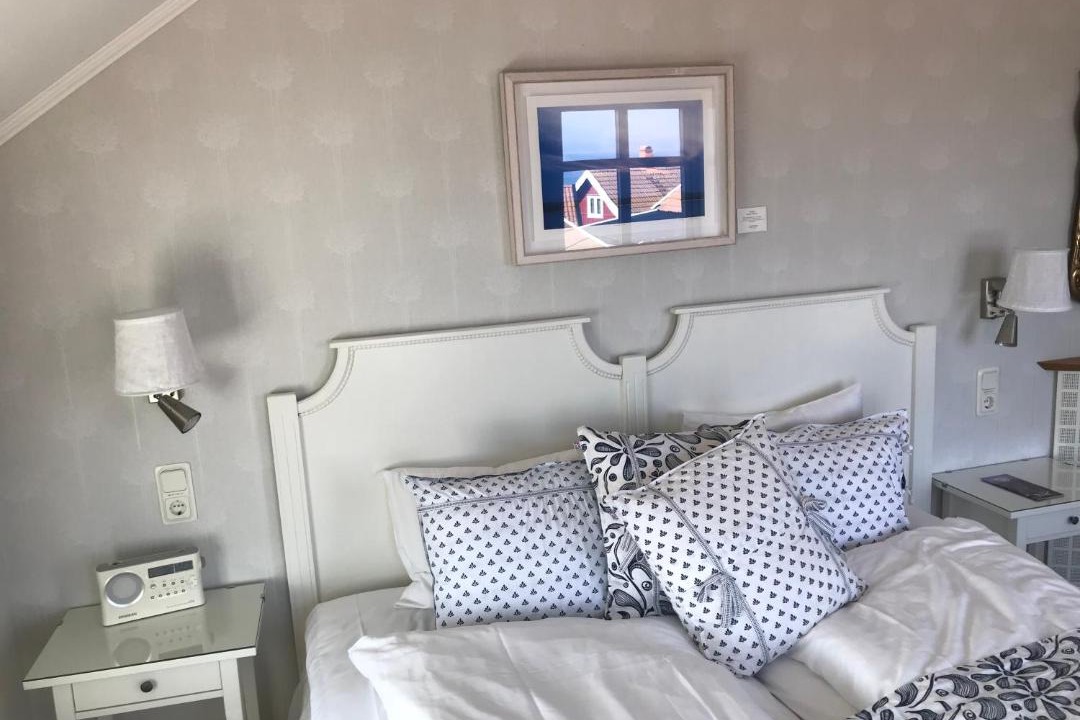 Photo of Bedroom in Karingon