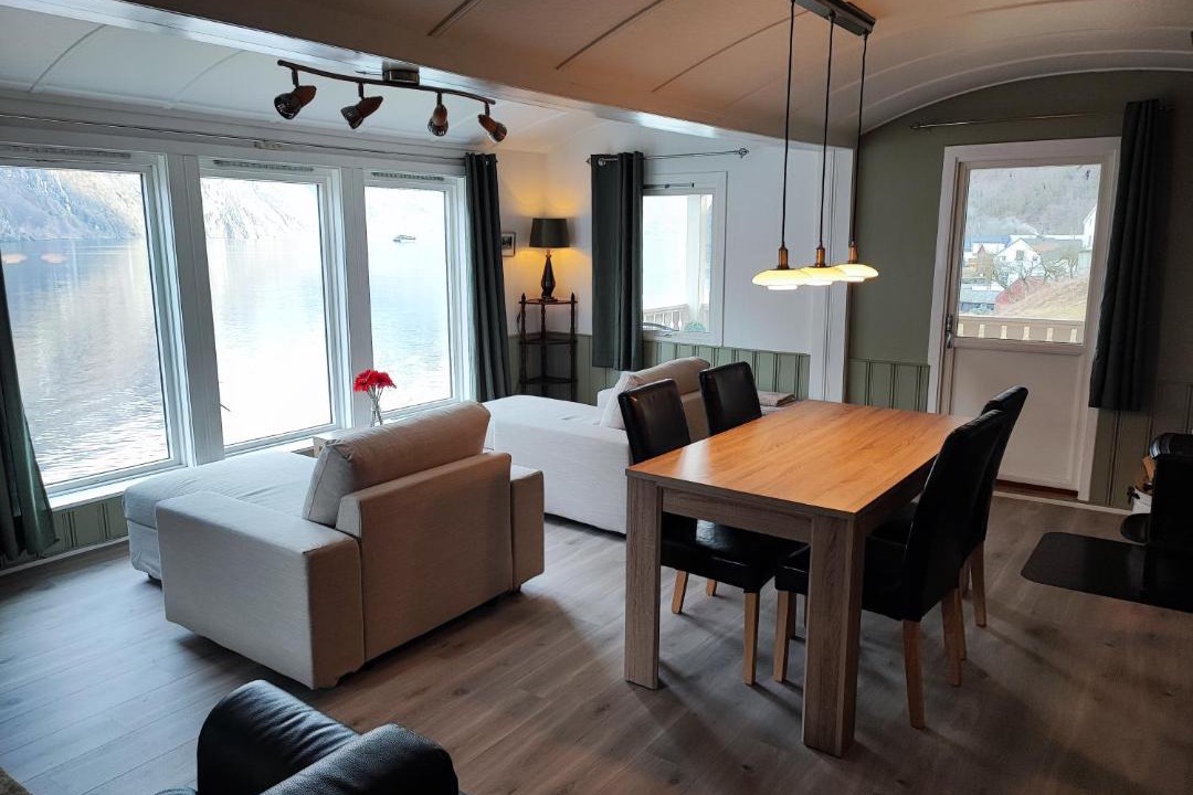 Photo of Others in Undredal