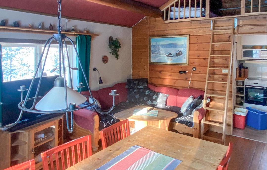 Photo of Others in Stoten
