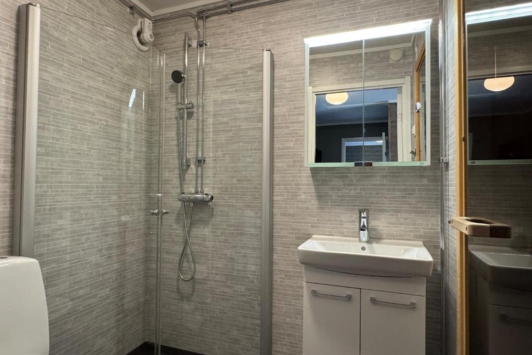 Photo of Bathroom in Salen