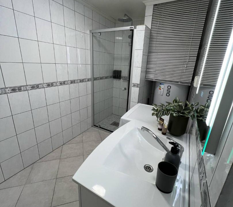 Photo of Bathroom in Asane