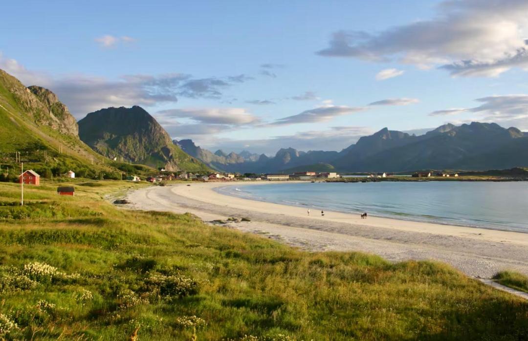 Photo of Others in Flakstad