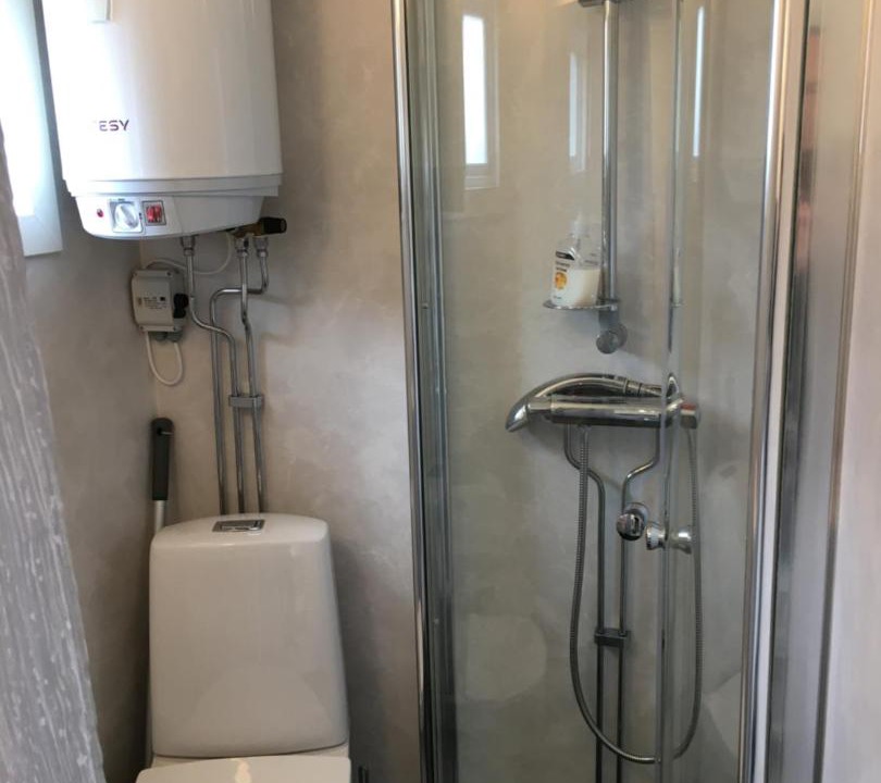 Photo of Bathroom in Mon