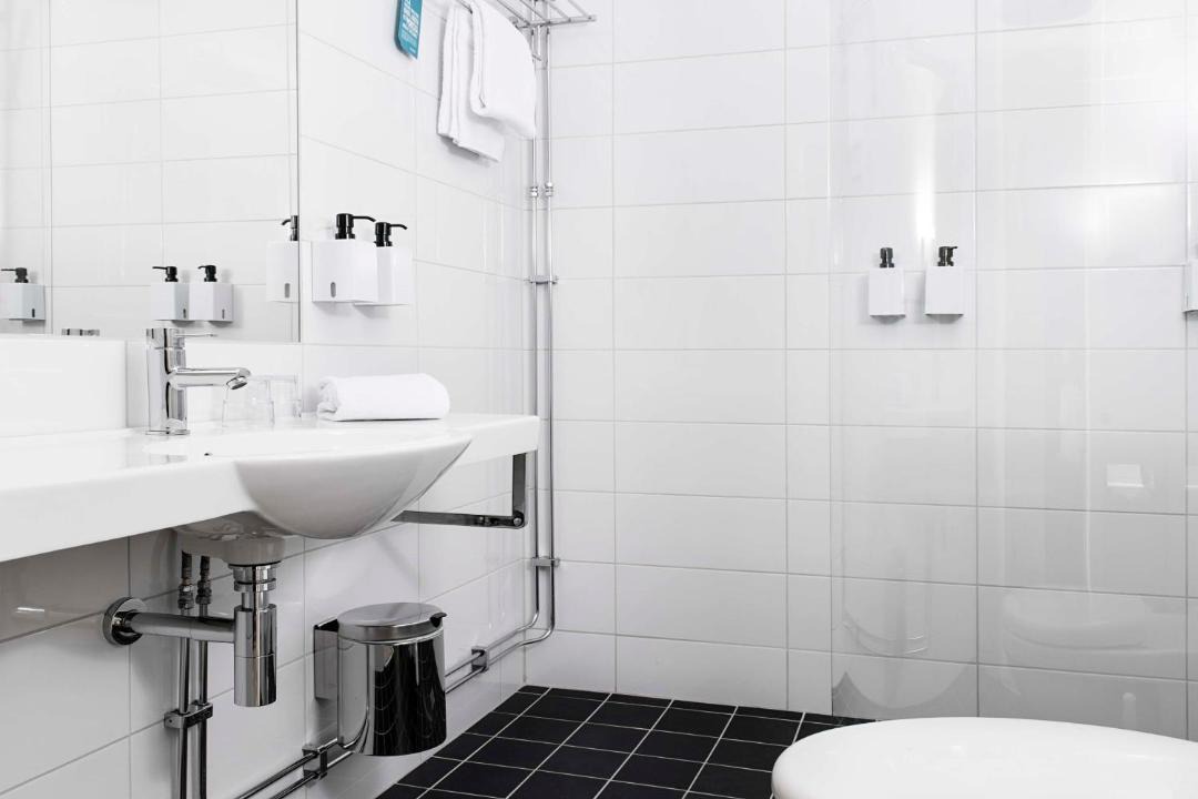 Photo of Bathroom in Taby