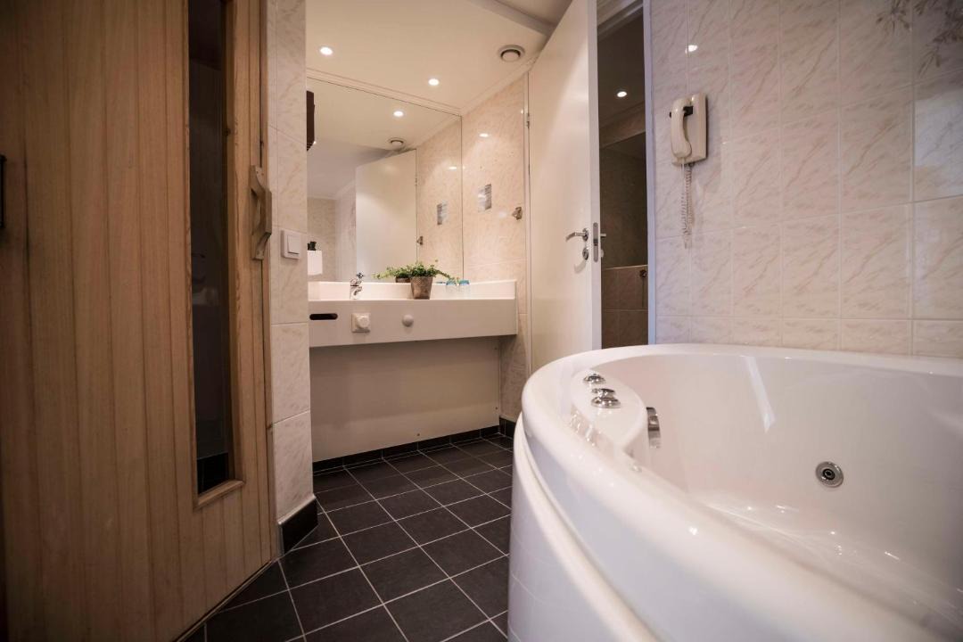 Photo of Bathroom in Edsberg