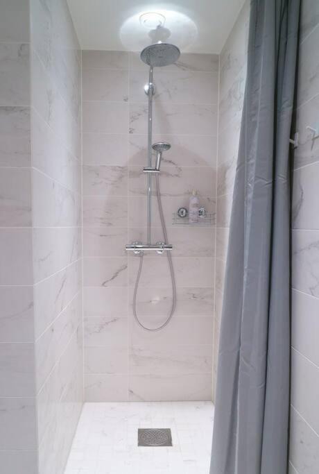 Photo of Bathroom in Are