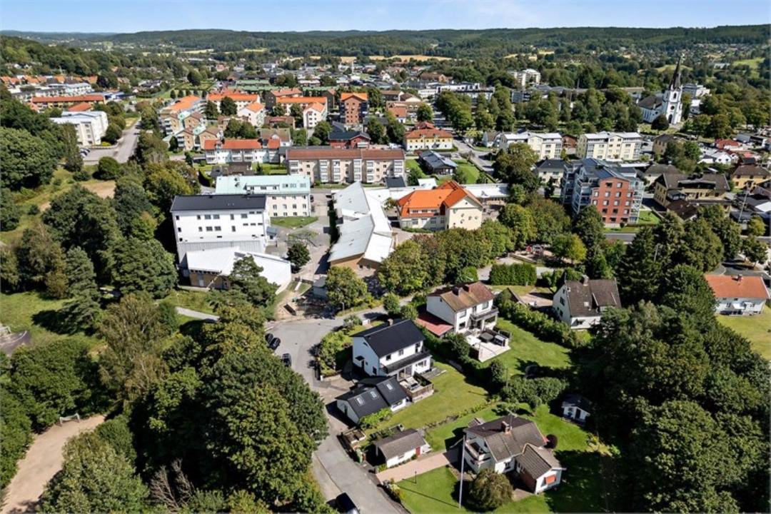Photo of Buildings in Kinna
