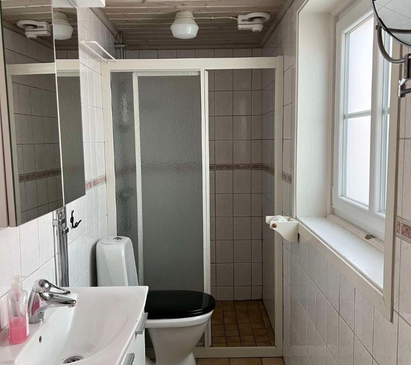 Photo of Bathroom in Jarvso
