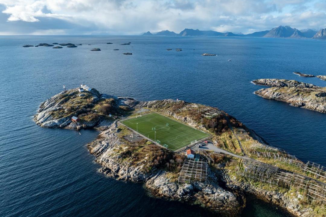 Photo of Others in Henningsvaer