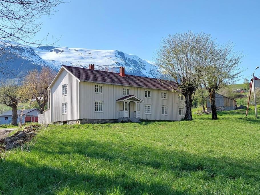 Photo of Others in Nesset