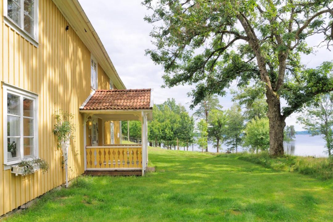 Photo of Buildings in Kalv