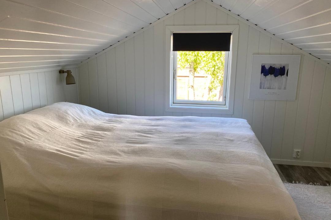 Photo of Bedroom in Bud