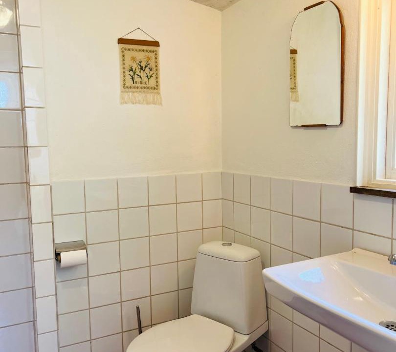 Photo of Bathroom in Listarum