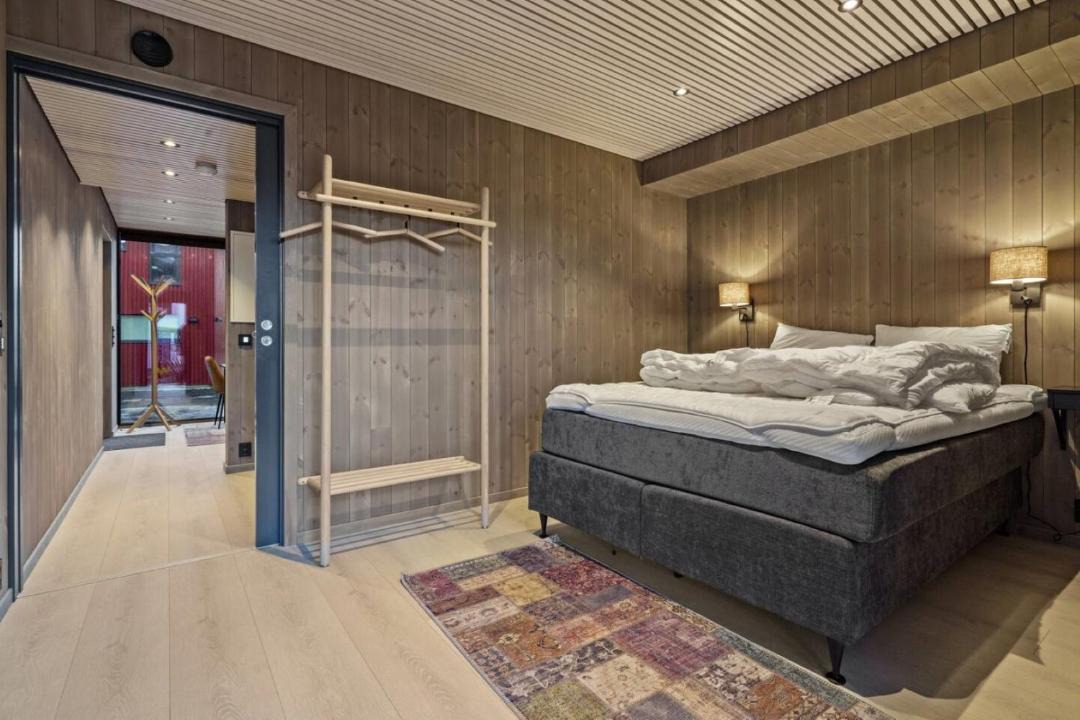 Photo of Bedroom in Henningsvaer