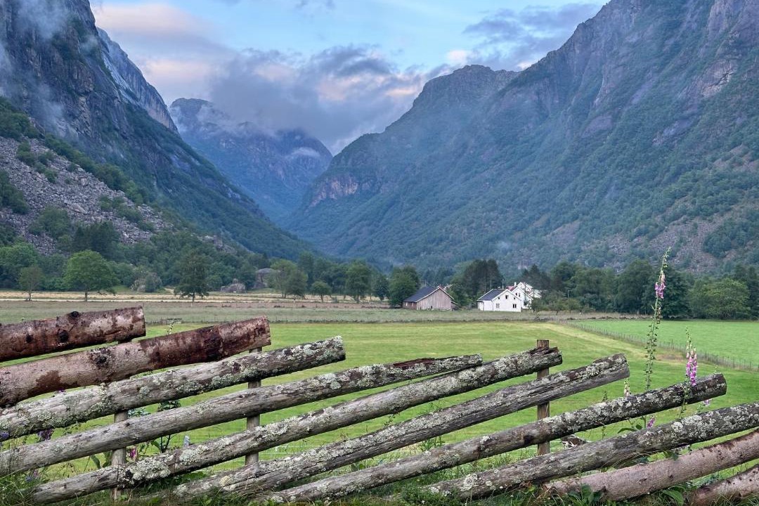 Photo of Others in Lysebotn